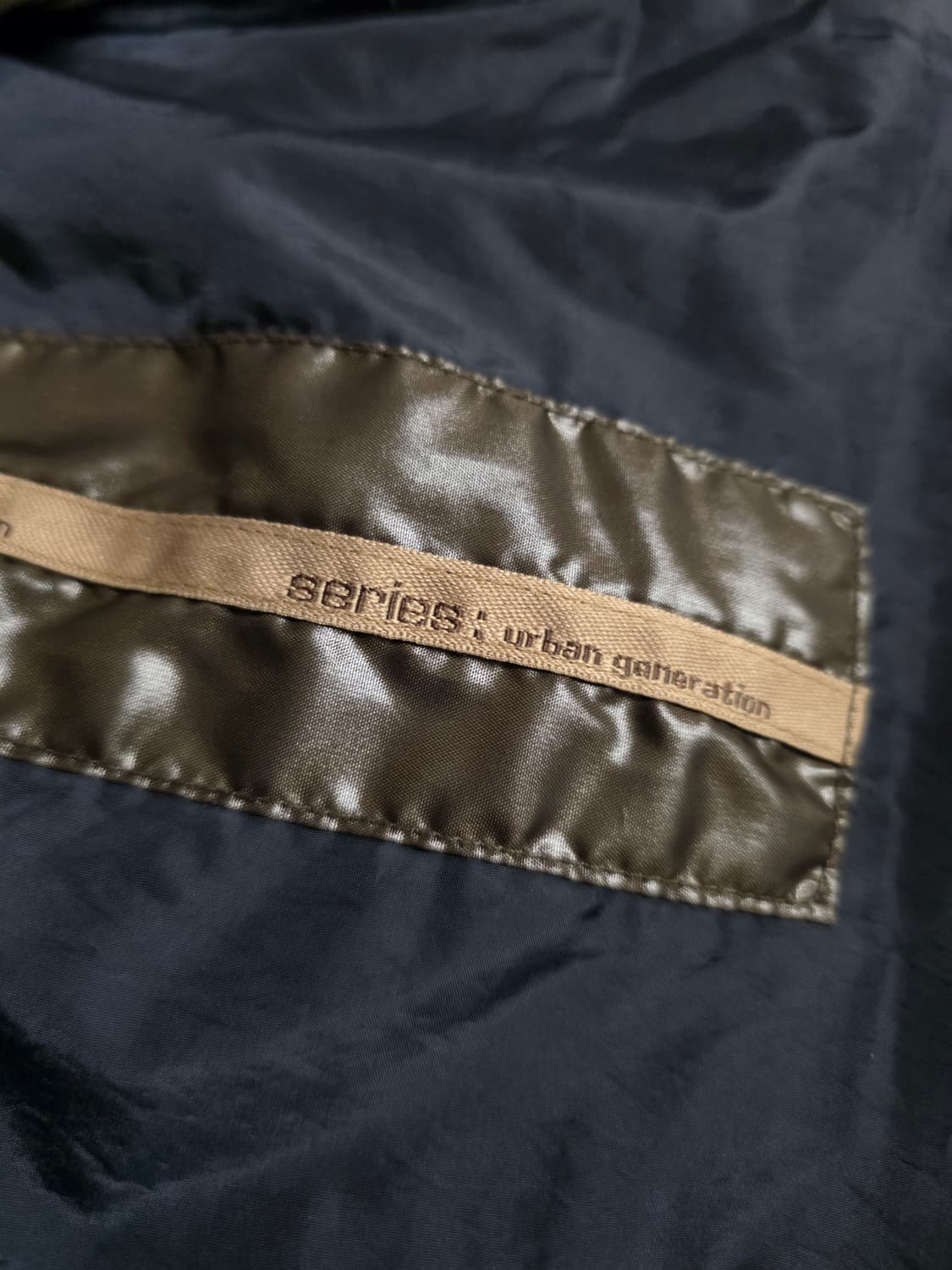 series; 시리즈 남녀 패딩조끼.  싸이즈 95 상품이미지3