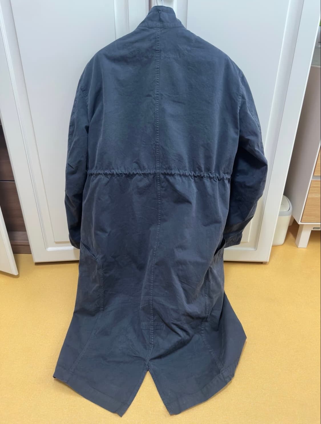EE 커브드 피쉬테일 코트 curved fishtail coat 상품이미지2
