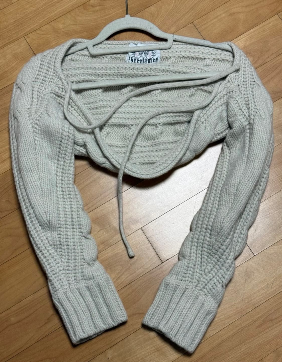 쓰리타임즈 22fw 볼레로 상품이미지1