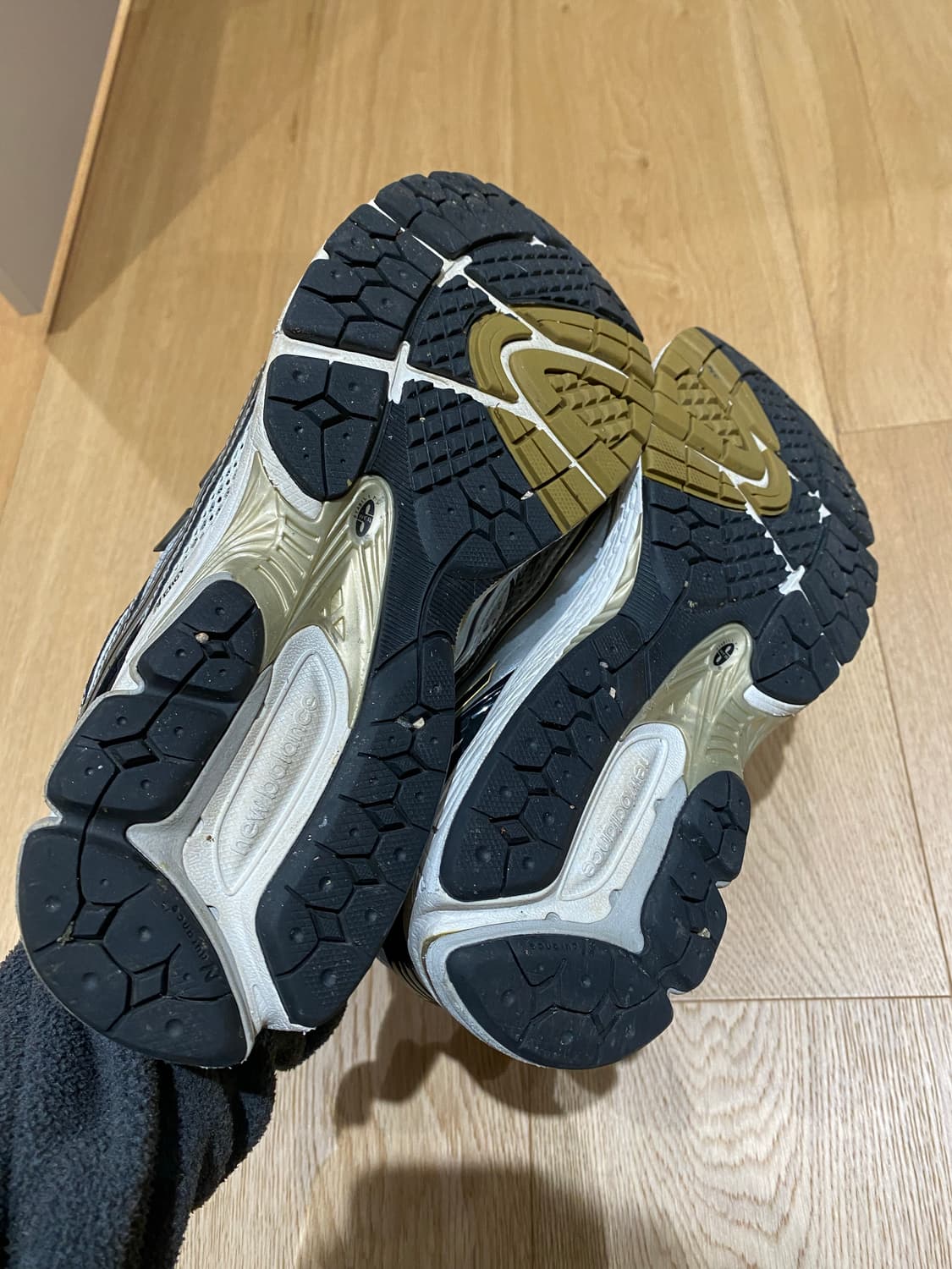 뉴발란스 1906R 280 상품이미지2