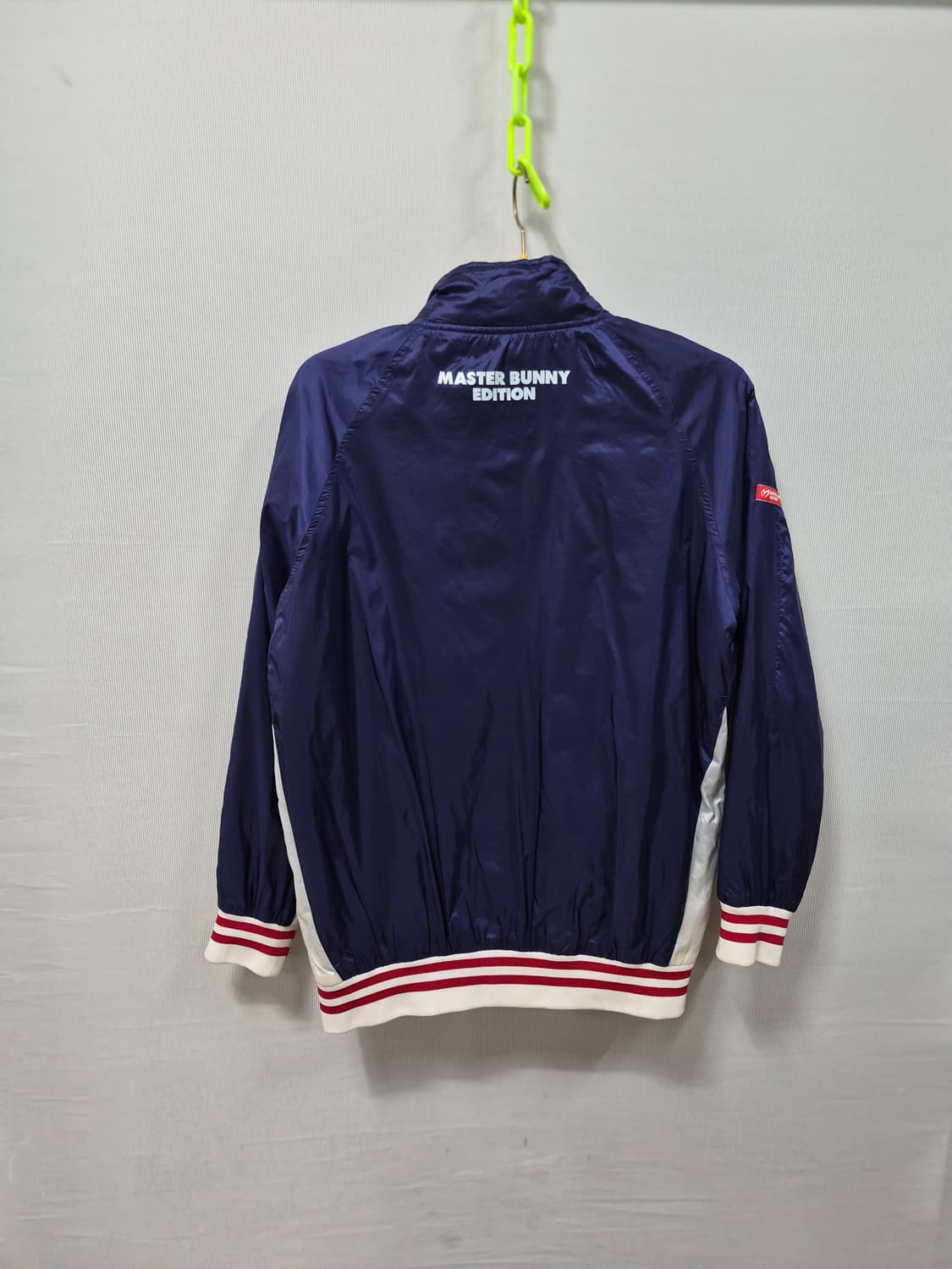 마스터버니에디션 네이비 점퍼 5 100 상품이미지2