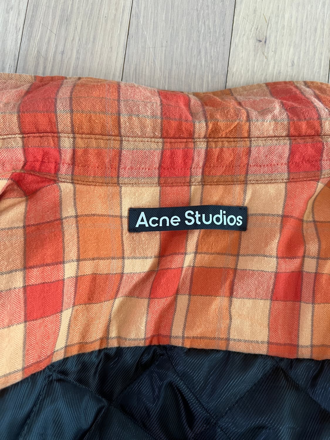 아크네 스튜디오 체크 패딩 셔츠 자켓 XL 상품이미지8