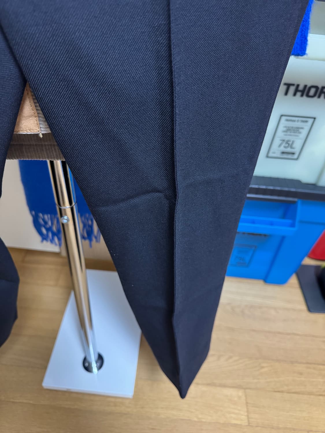 우영미 울 크롭 슬랙스 팬츠 미친 가격에 판매합니다! 상품이미지6