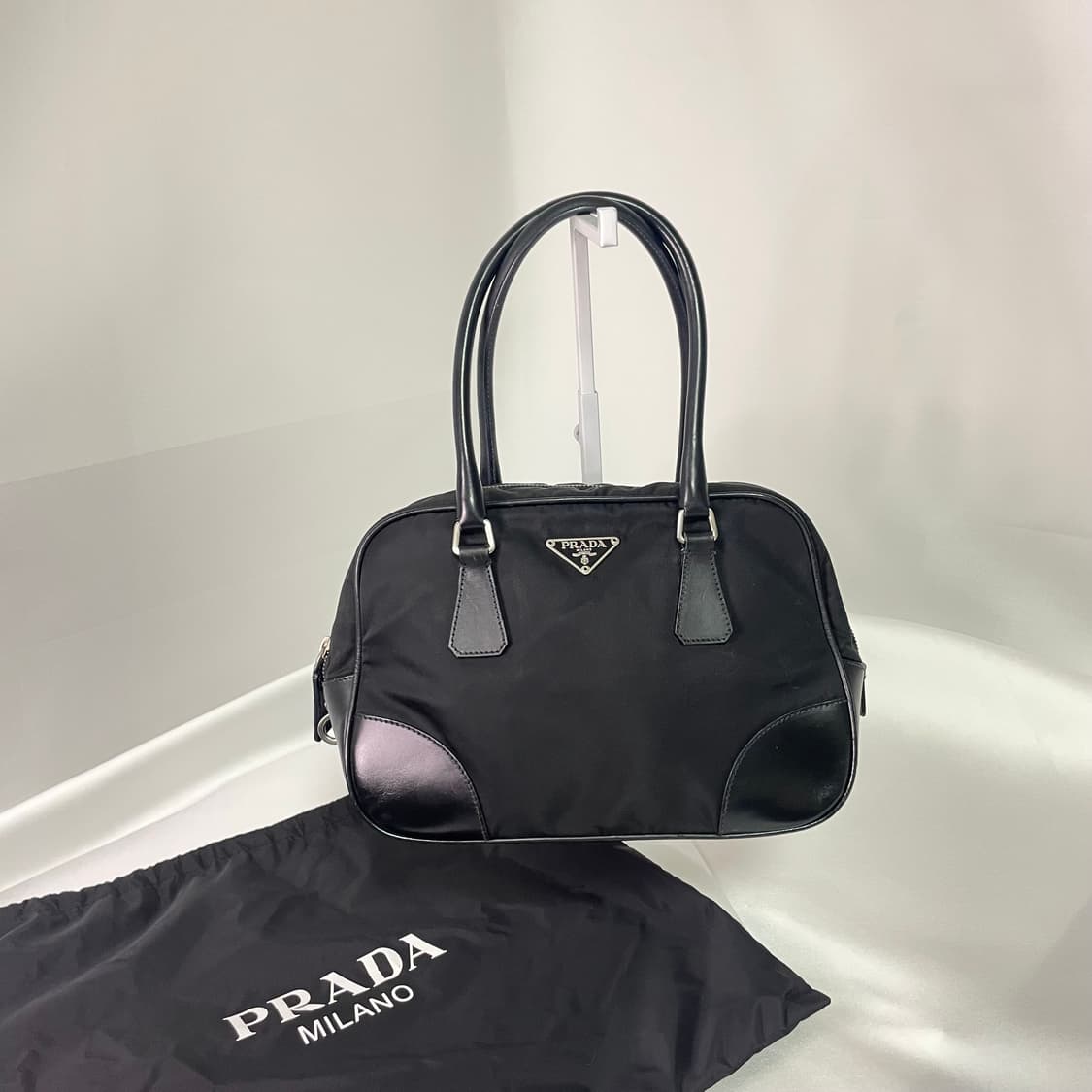 프라다 리에디션 1978 숄더백 상품이미지2