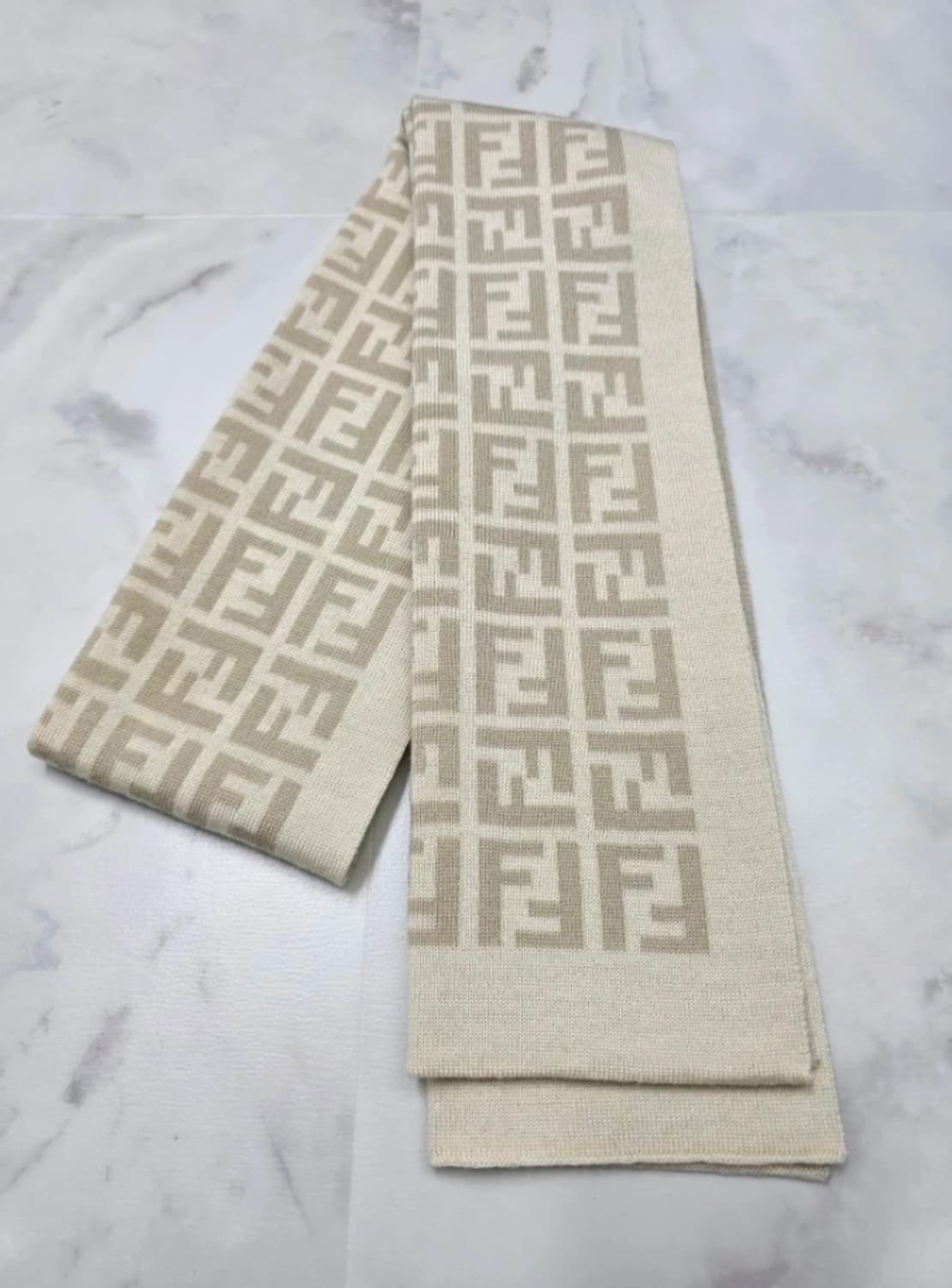 정품 펜디 FF 로고 울 머플러 아이보리 상품이미지6