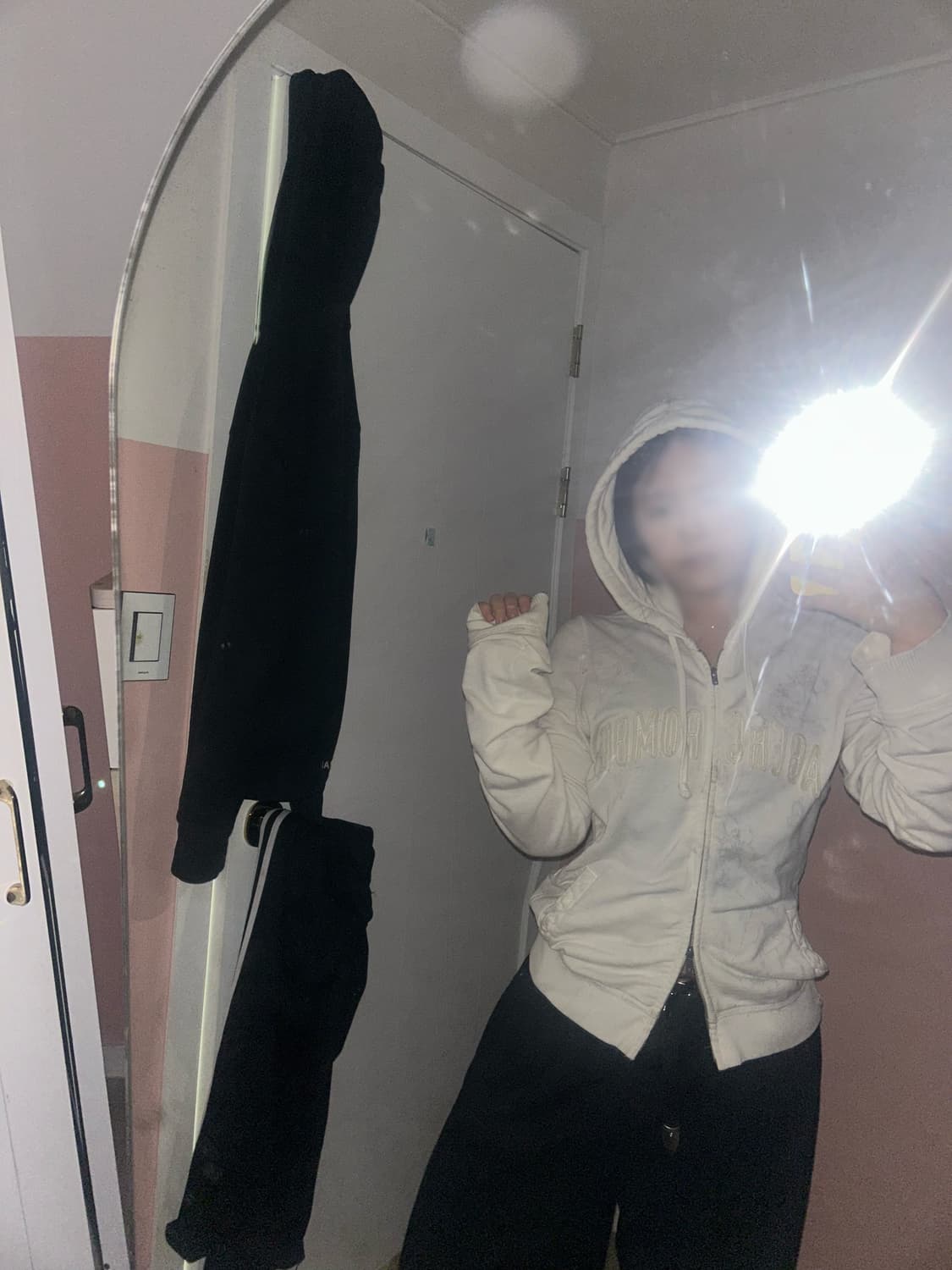 아베크롬비 화이트 플라워 투웨이 후드집업 상품이미지2