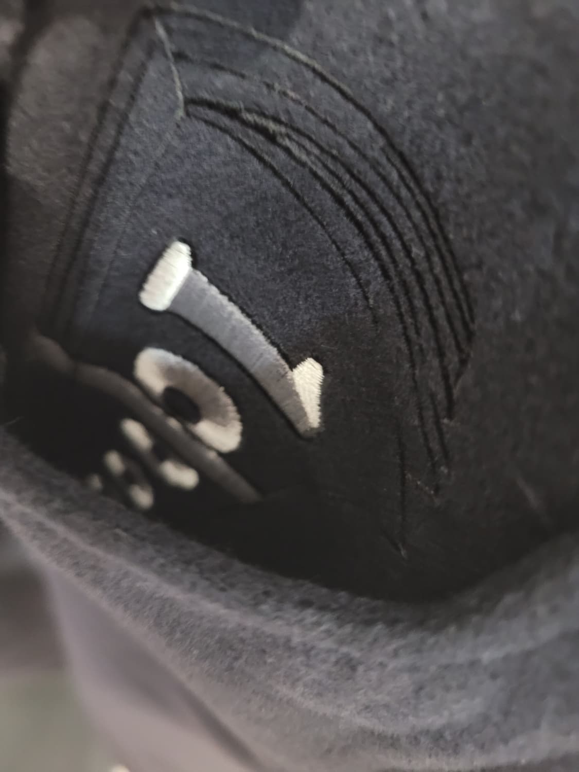 러브이즈트루 모직 재질 멜빵 바지 오버롤 55~77 프리사이즈 상품이미지9