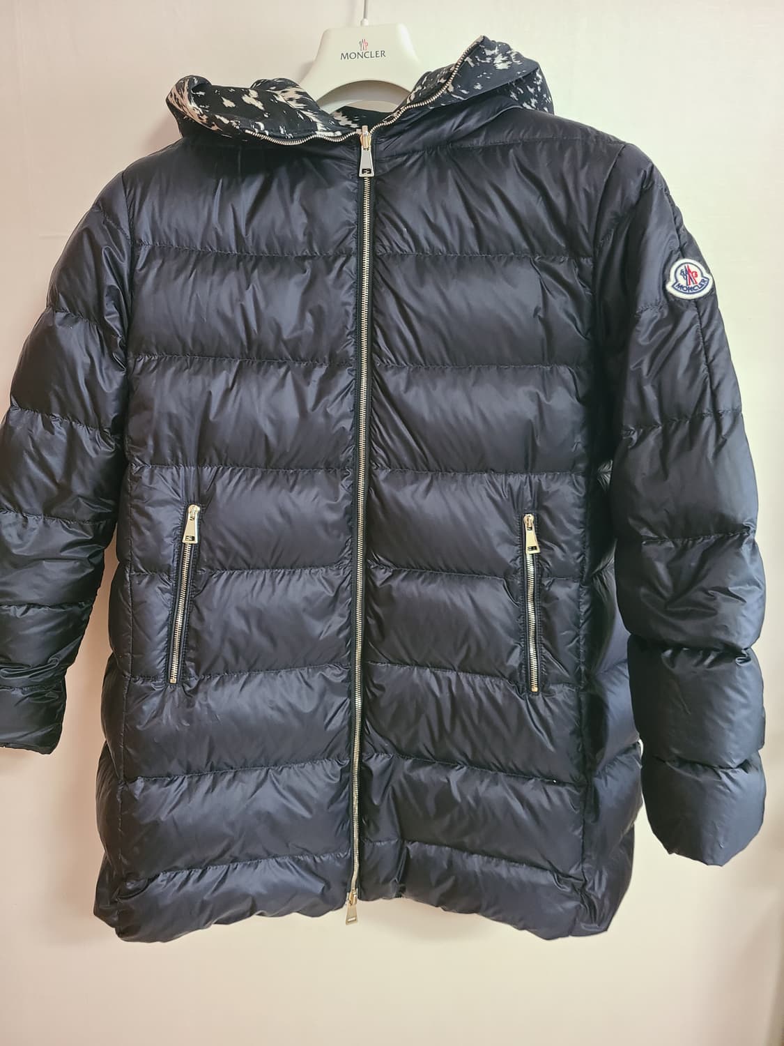 몽클레어 양면 패딩 상품이미지1