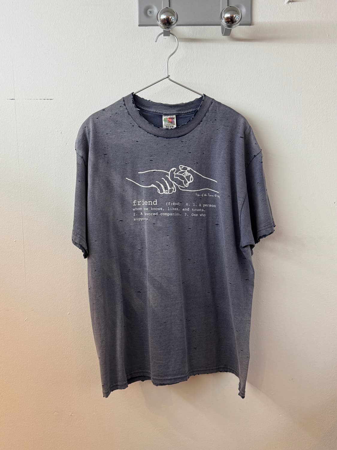 Sun bleached friend t shirt 상품이미지1