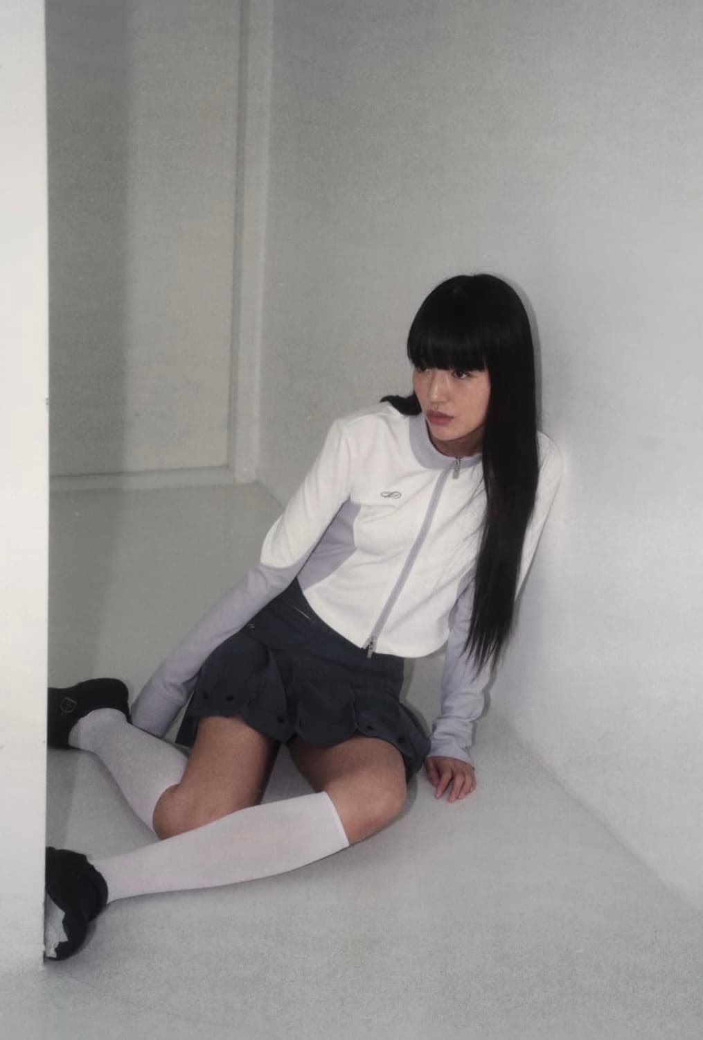 허그유어스킨 슬림져지 그레이 새상품 상품이미지2