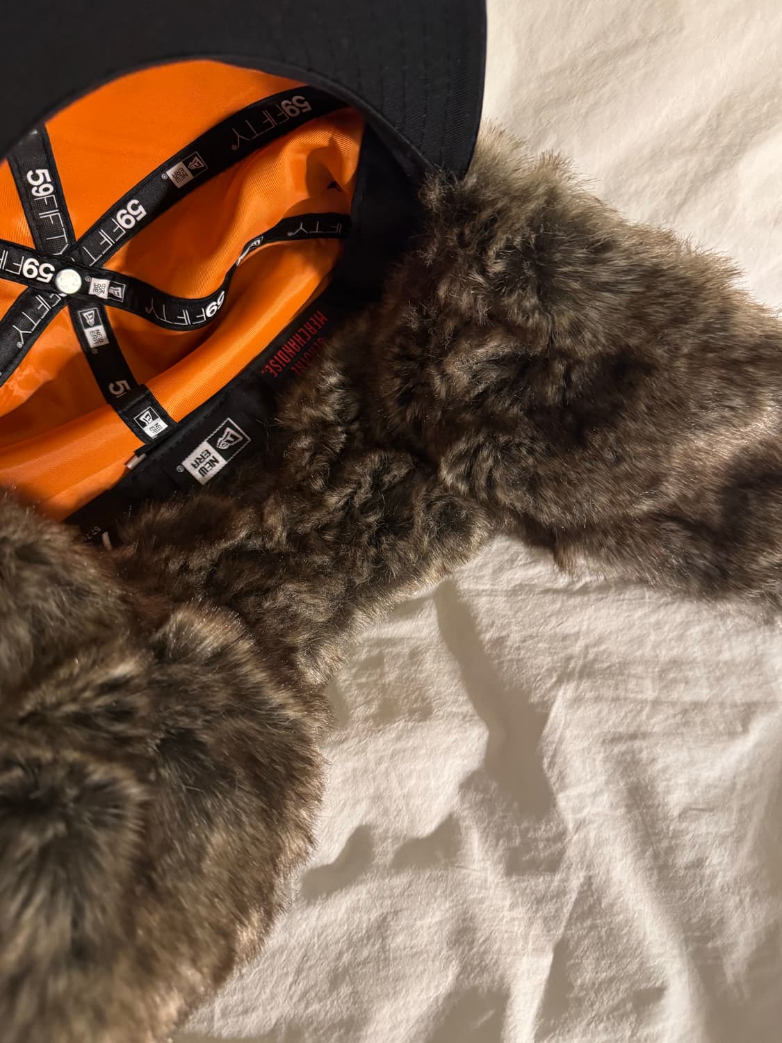 뉴에라 mlb 59fifty 털 도그이어 퍼 트루퍼 캡 네이비 공용 상품이미지4