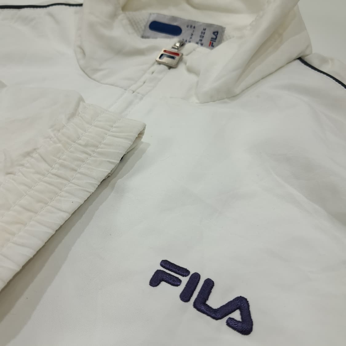 CL600 M 휠라 90s 말레이시아판  메쉬 라이닝 화이트 바람막이  상품이미지4