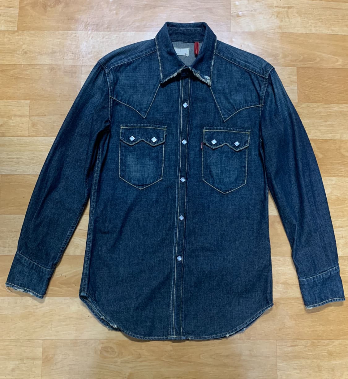 LEVIS 리바이스 레드룹 00'S 웨스턴 데님셔츠(M 사이즈) 상품이미지1