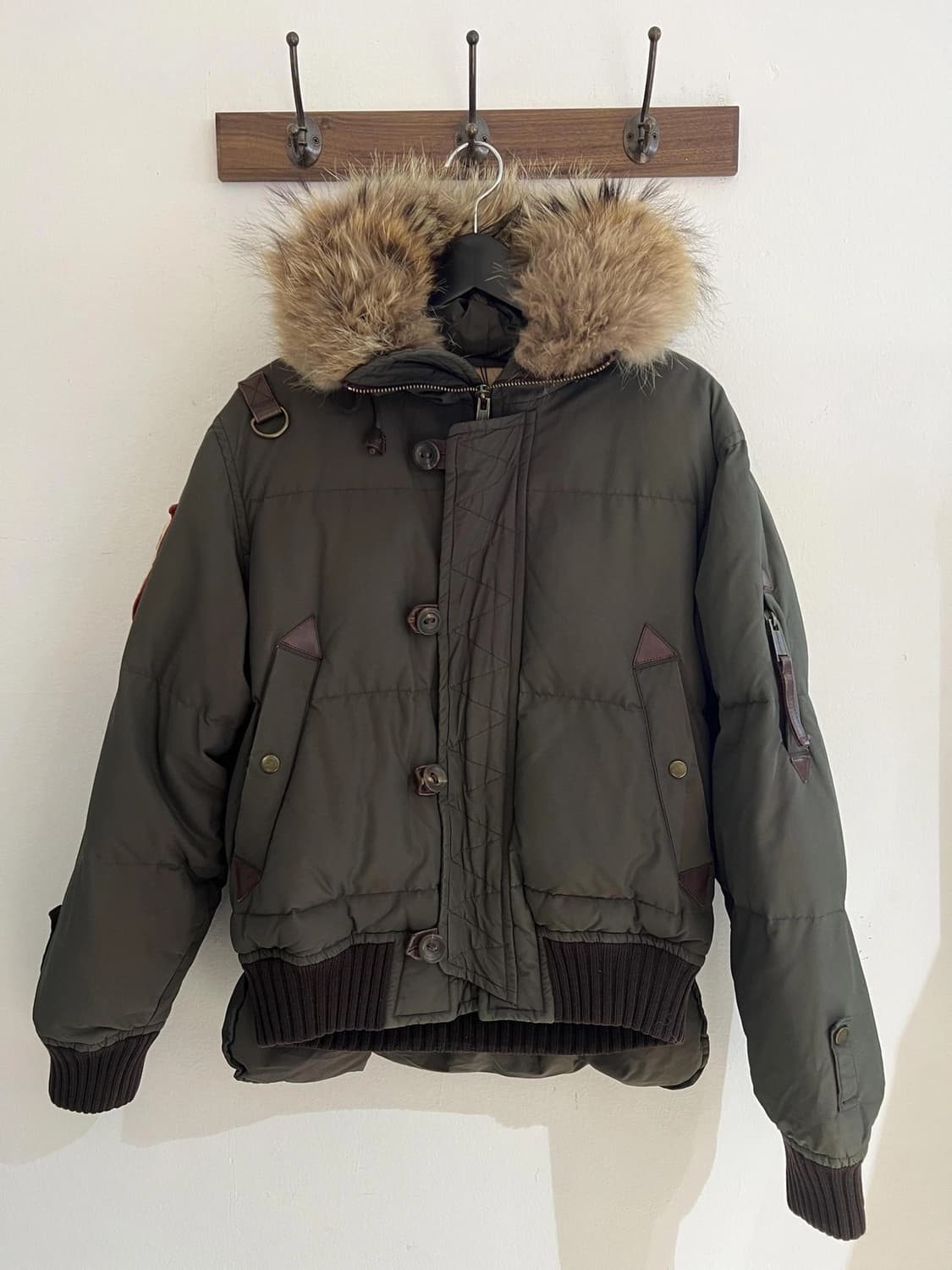 디스퀘어드 패딩 상품이미지1