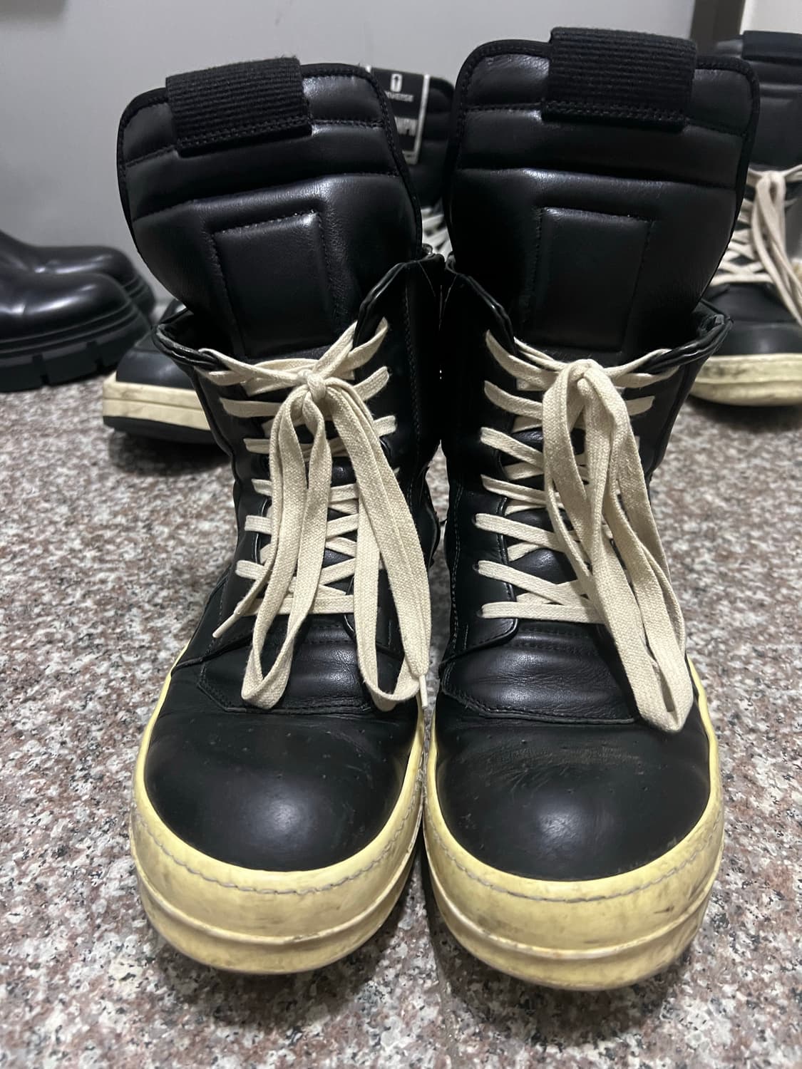 릭오웬스 지오바스켓 검검흰 42 상품이미지1