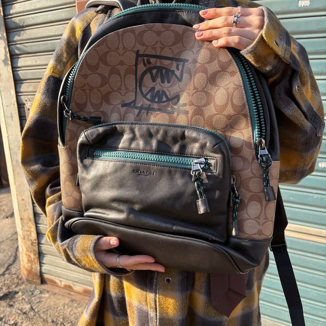 코치 x GUANG YU 레더 트림 코팅 캔버스 백팩 상품이미지2