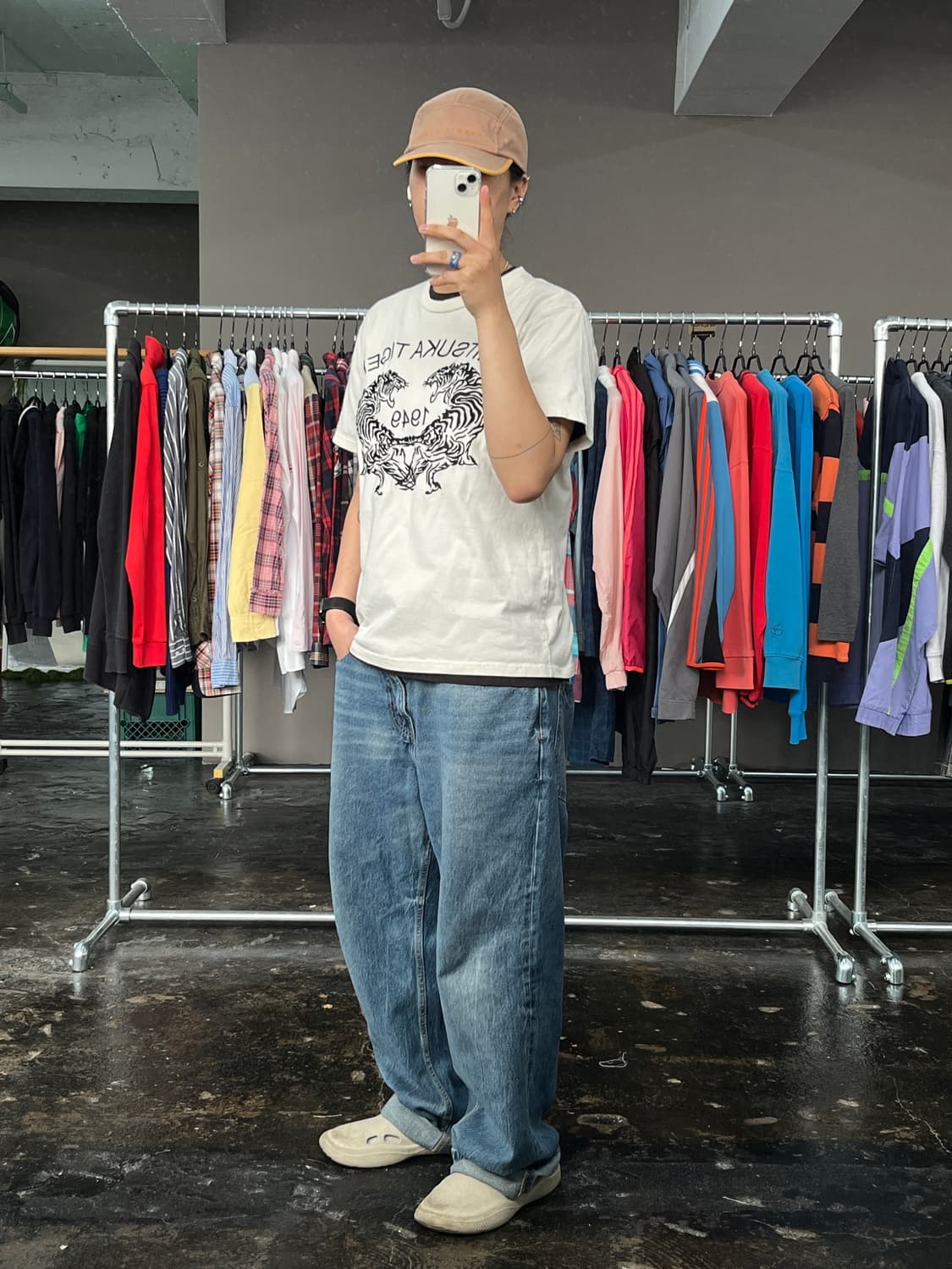 오니츠카 타이거 자수 반팔 티셔츠 상품이미지4