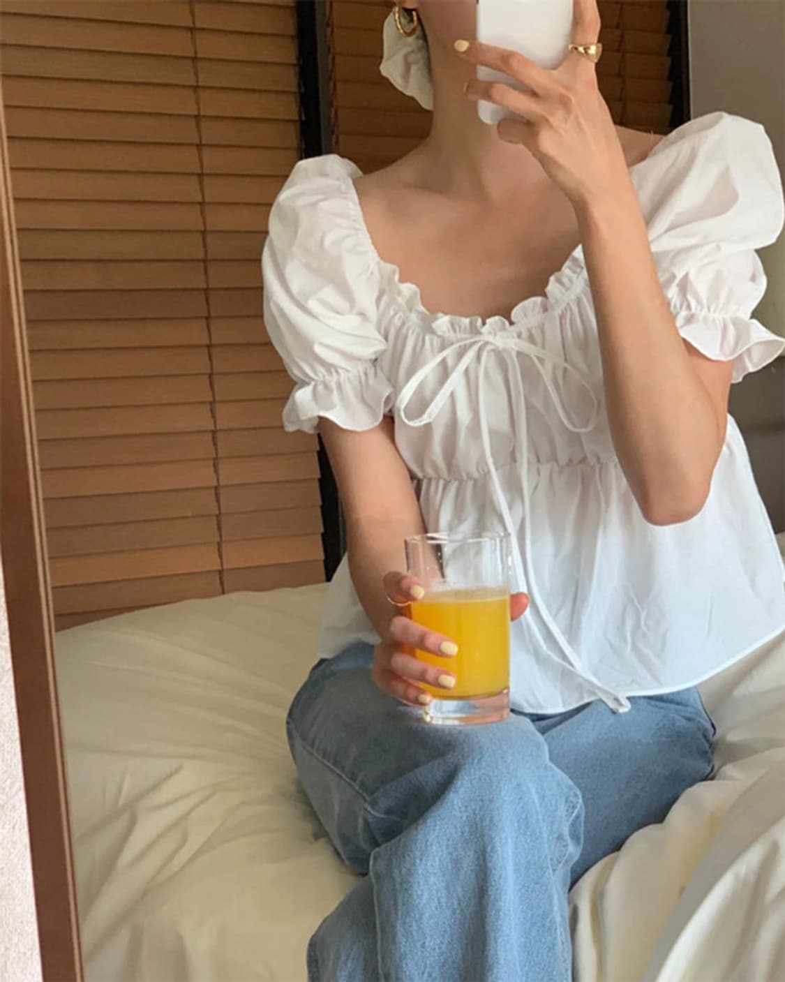오큐페 블라우스 새상품
택있음  상품이미지1