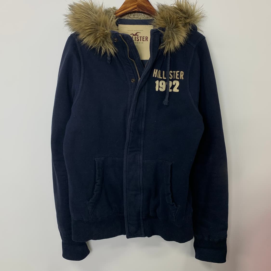 홀리스터 y2k 와투케 네이비 버튼 울프죠 후드집업 상품이미지3