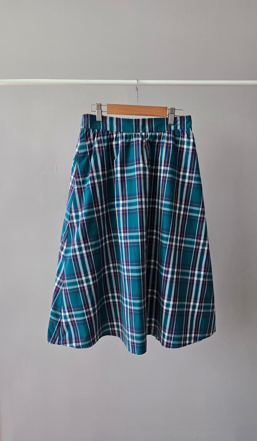 GU 그린 체크 플레어 스커트 (뒷밴딩 / 포켓) 상품이미지1