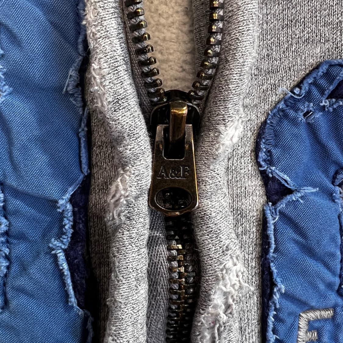 아베크롬비 앤 피치 후드 집업 상품이미지3