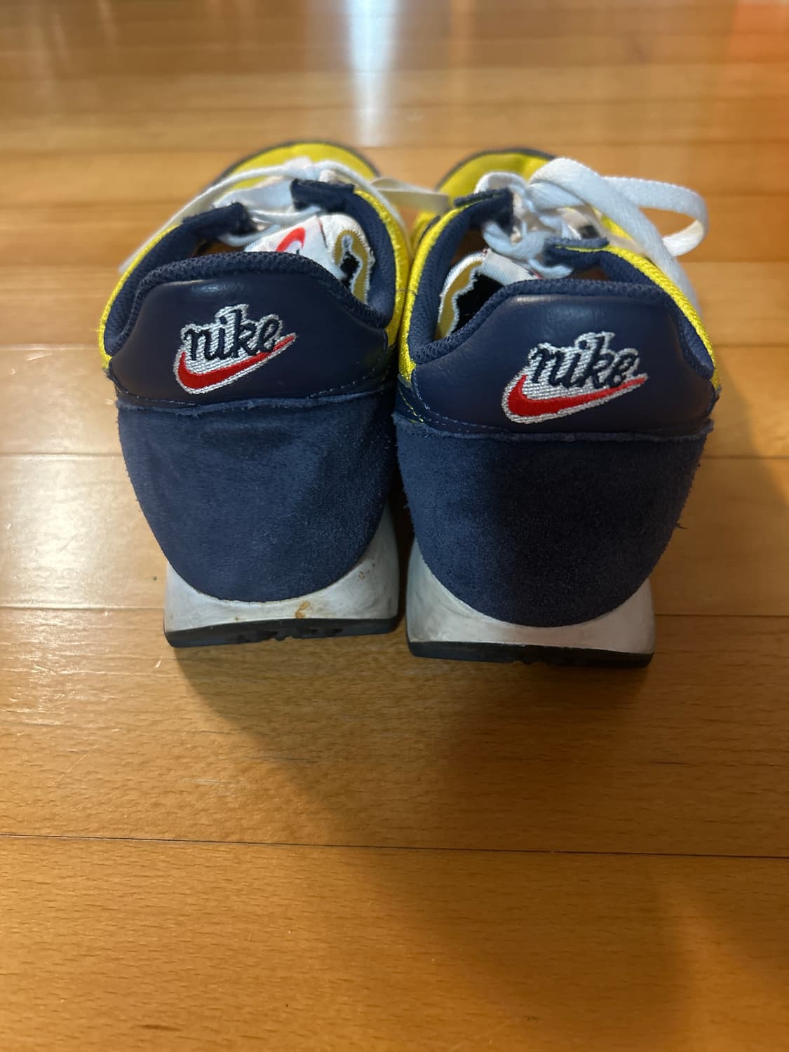 나이키 테일윈드 275 상품이미지3