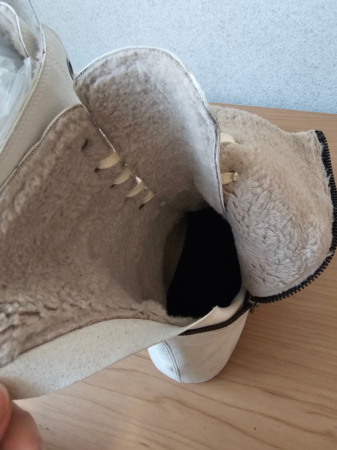 새상품 연예인 협찬 제이호 컬렉션 크림 부츠(빅사이즈) 상품이미지4