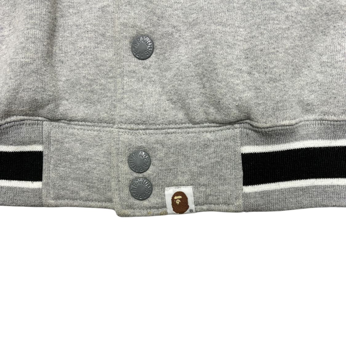 베이프 02 F/W Asnka 그레이 코튼 바시티 자켓 상품이미지4