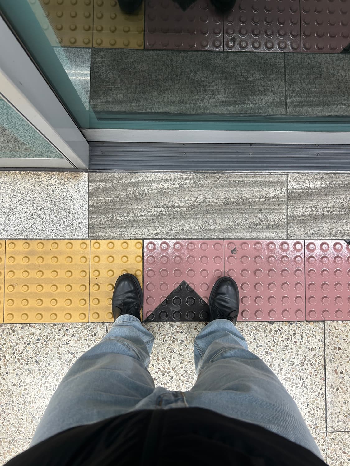 플라스틱프로덕트 Bag pants M사이즈 -> L사이즈 교환 / 판매 상품이미지3