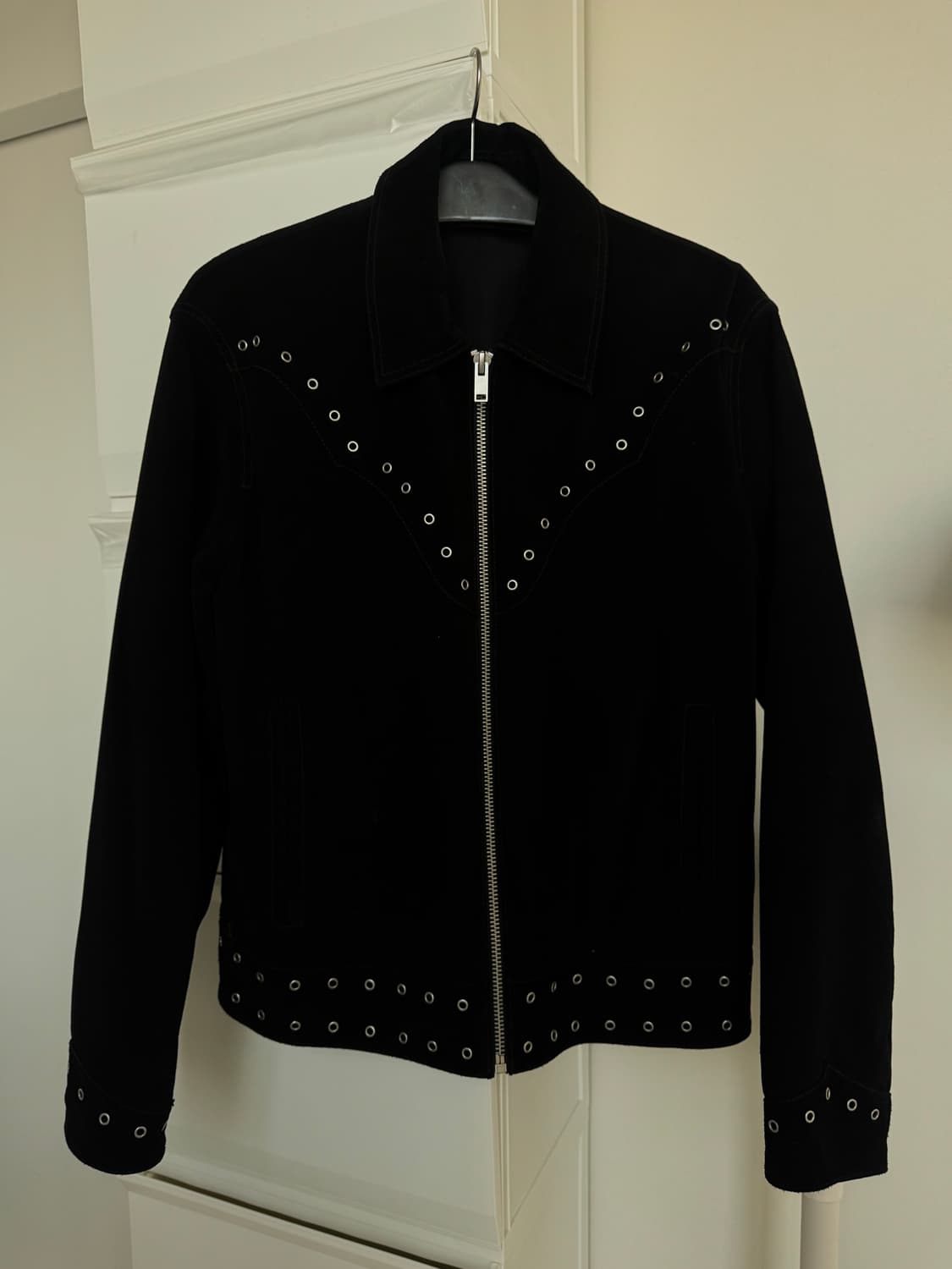 자라 소가죽 100% 스웨이드 스터드 자켓 상품이미지2