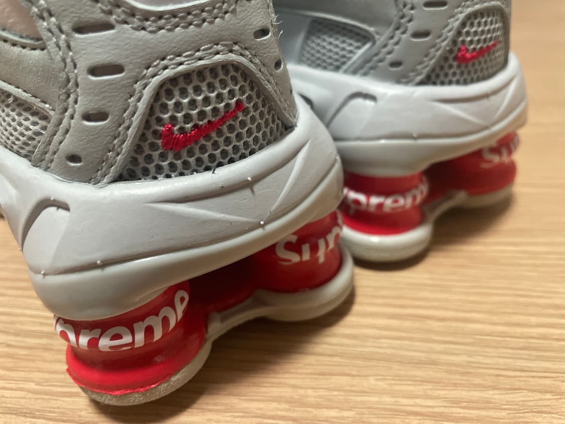 나이키 x 슈프림 샥스 라이드 2 SP 화이트 235(US4.5)새상품 상품이미지4