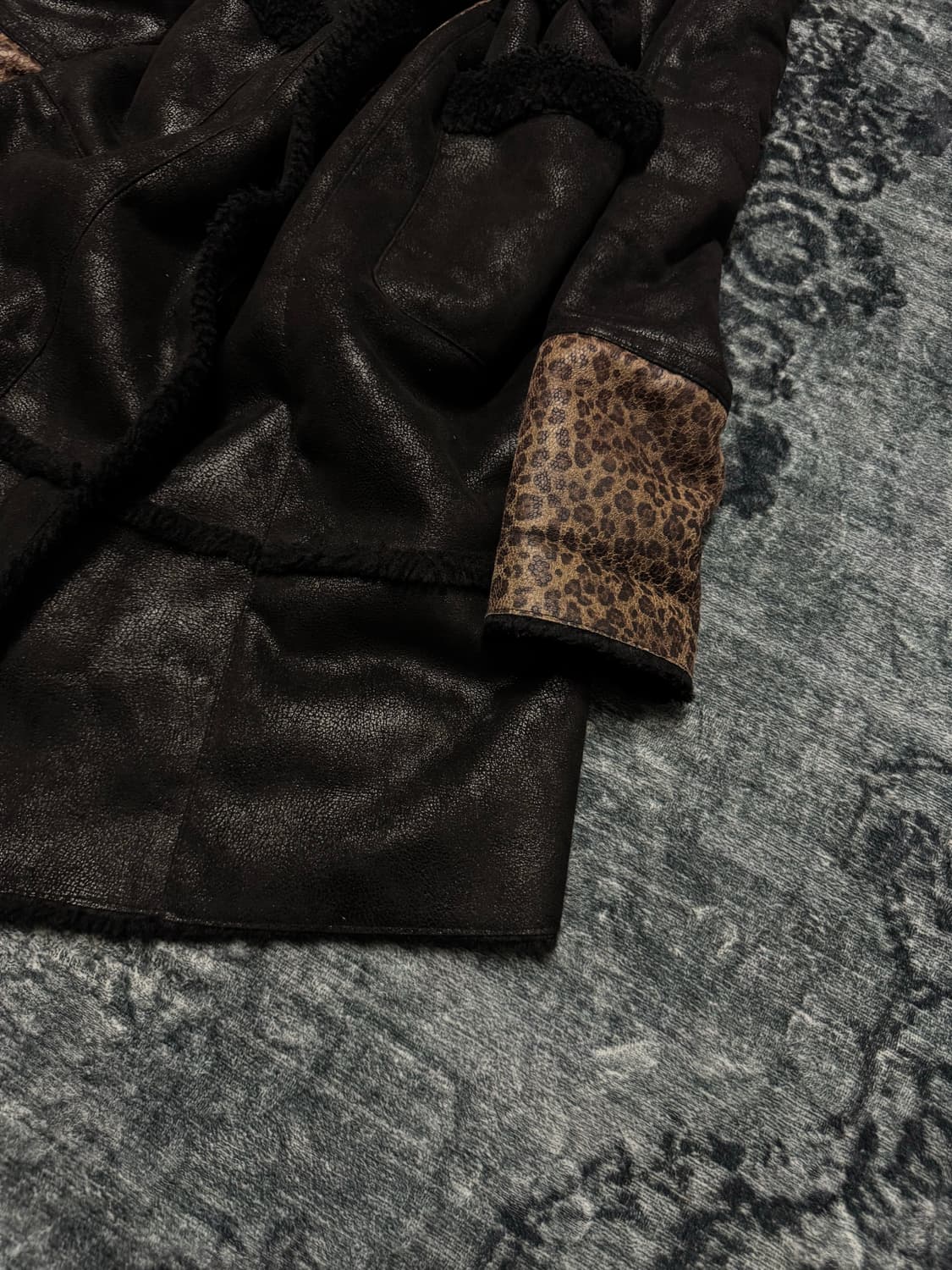 Egoist trimming fur hood mouton jacket  상품이미지5