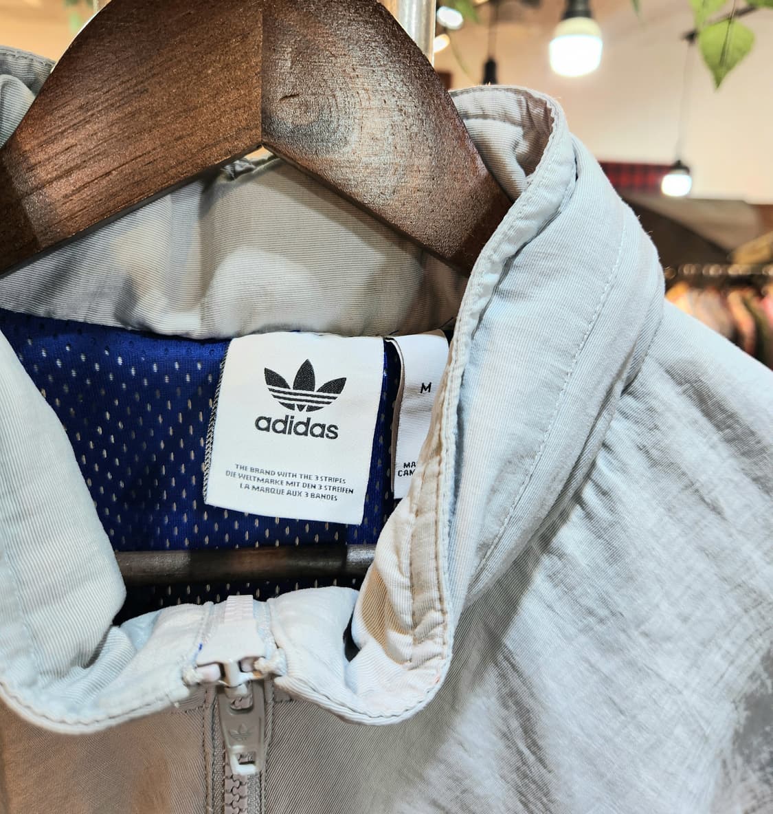 아디다스 나일론 레터링 아노락 바람막이 상품이미지3