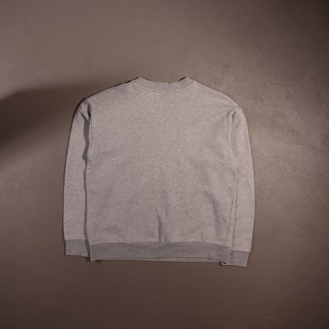 에뜨레 세실 팬톤 로고 스웻셔츠 상품이미지5