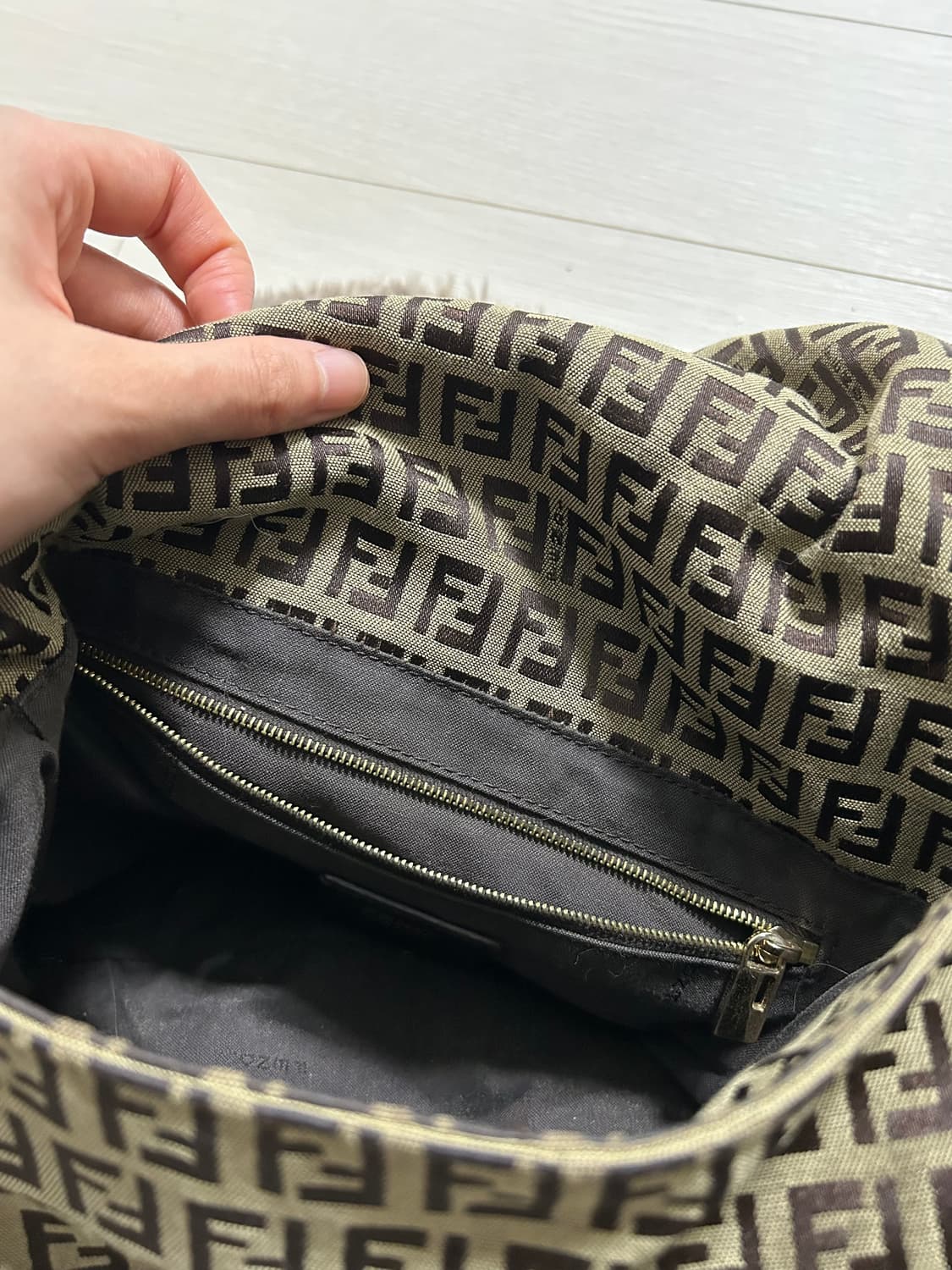 펜디 맘마 숄더백 상품이미지6