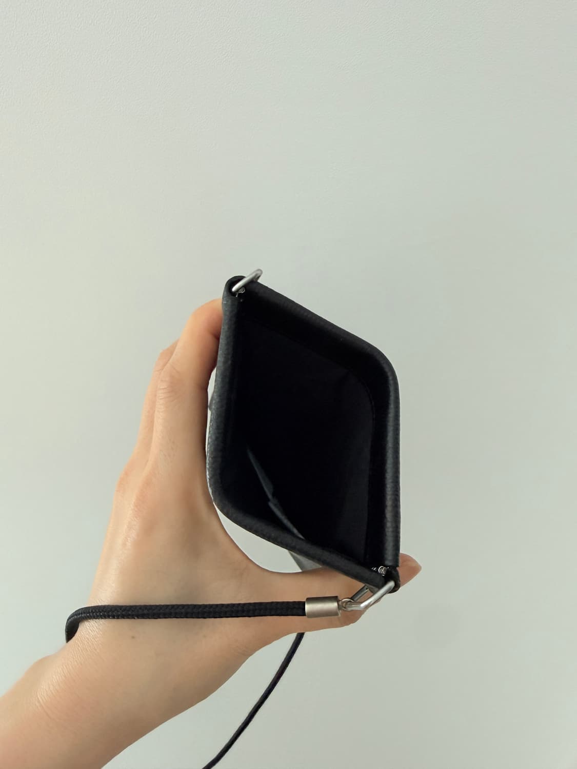 메종 마르지엘라 그레이니 레더 도큐먼트 홀더 상품이미지5