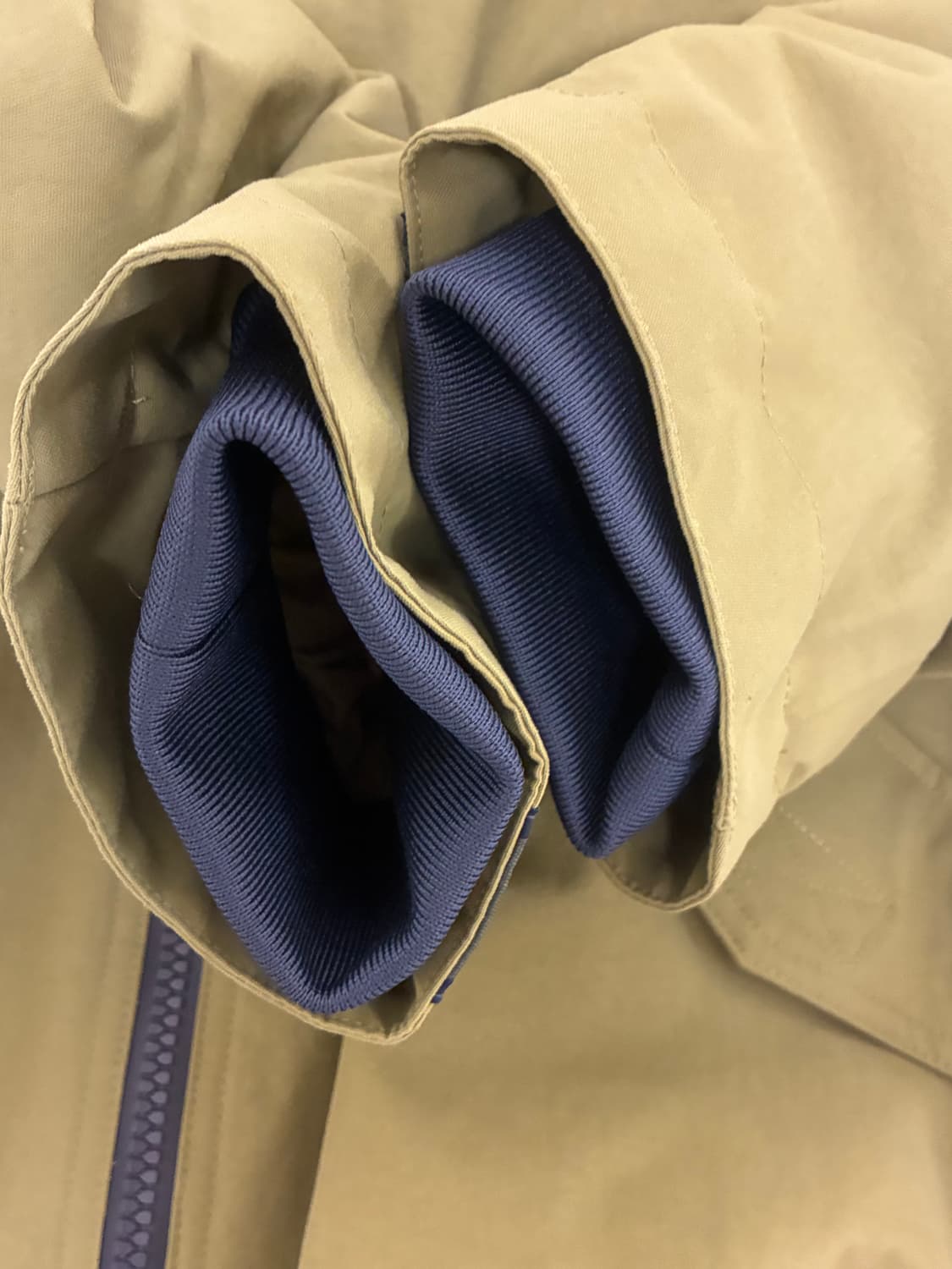 슈프림 고어텍스 자켓(안감 기모) 상품이미지2