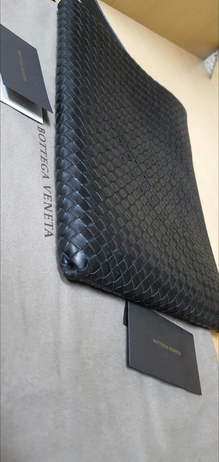 (미사용)보테가베네타 클러치/클러치백 라지 새상품급 정품(감정O) 상품이미지7