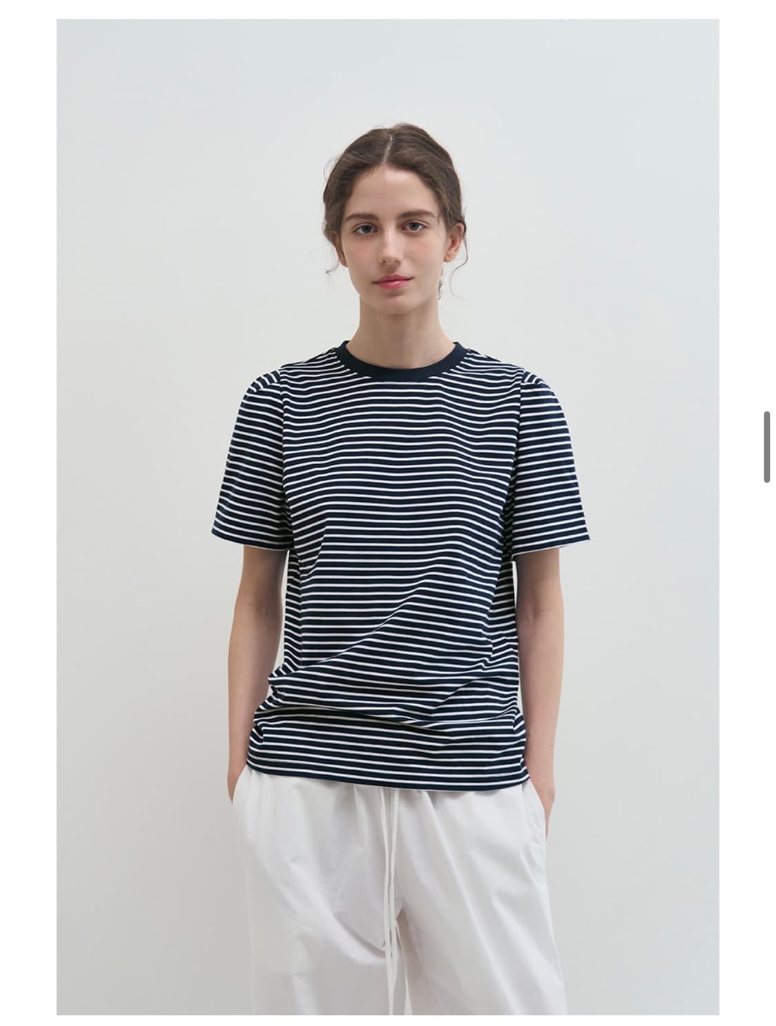 (새상품)(S) 드로우핏 우먼 스트라이프 퍼프 반팔 티셔츠 [NAVY] 상품이미지1