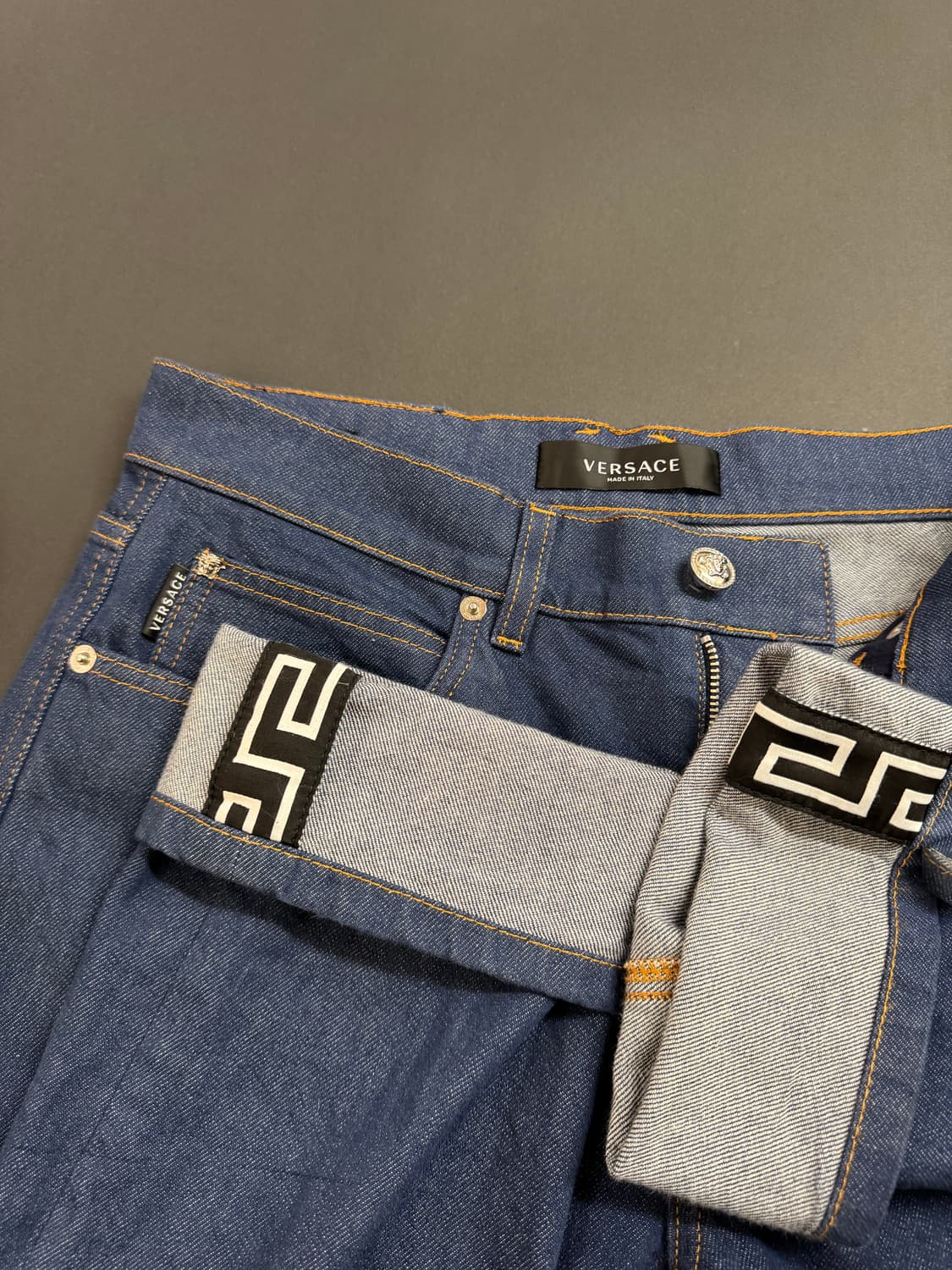 VERSACE 베르사체 그레카 슬림핏 진  상품이미지8