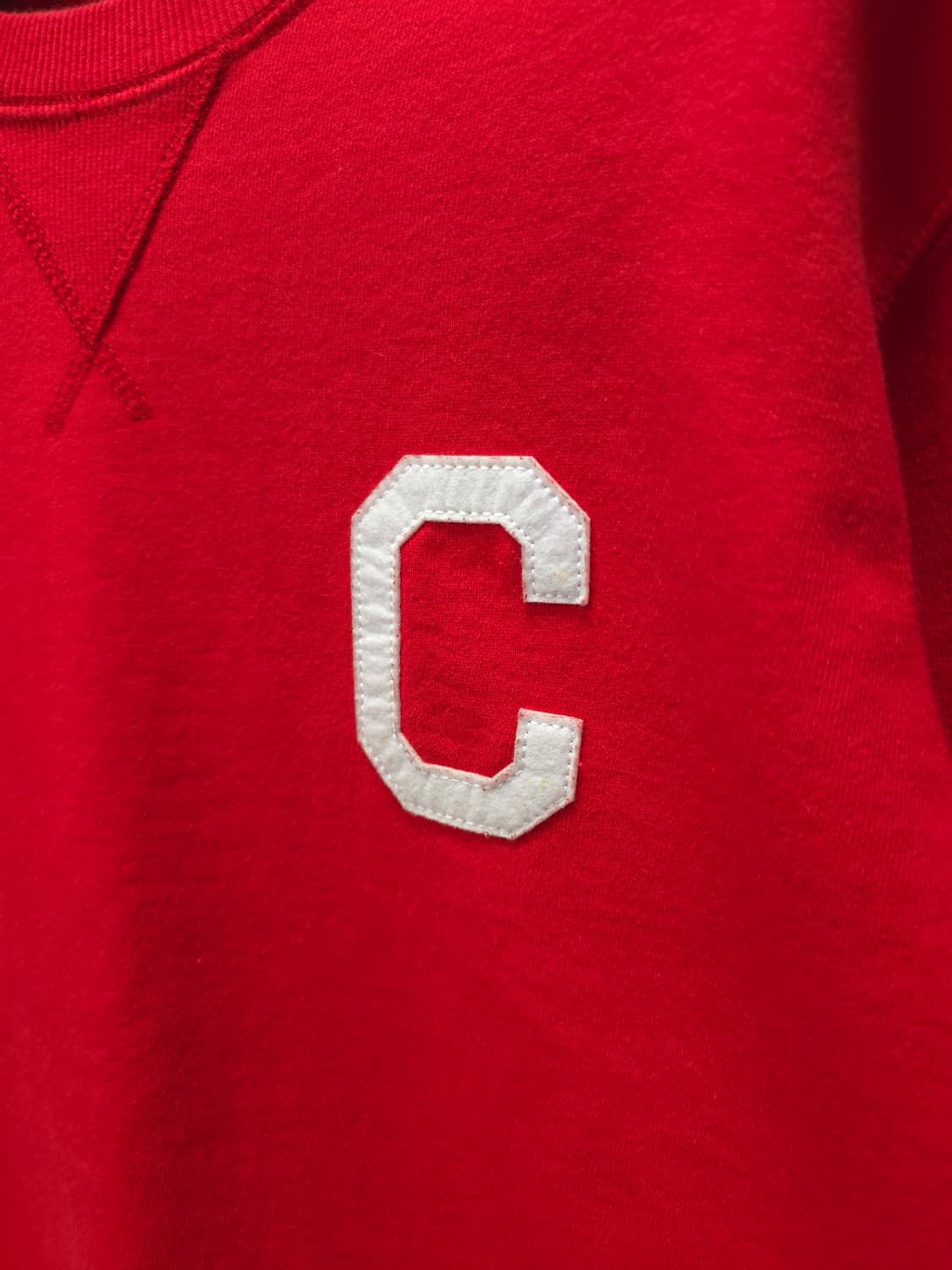 커버낫 C와펜로고 스웨트셔츠 맨투맨 (남성95 여서free) 상품이미지3