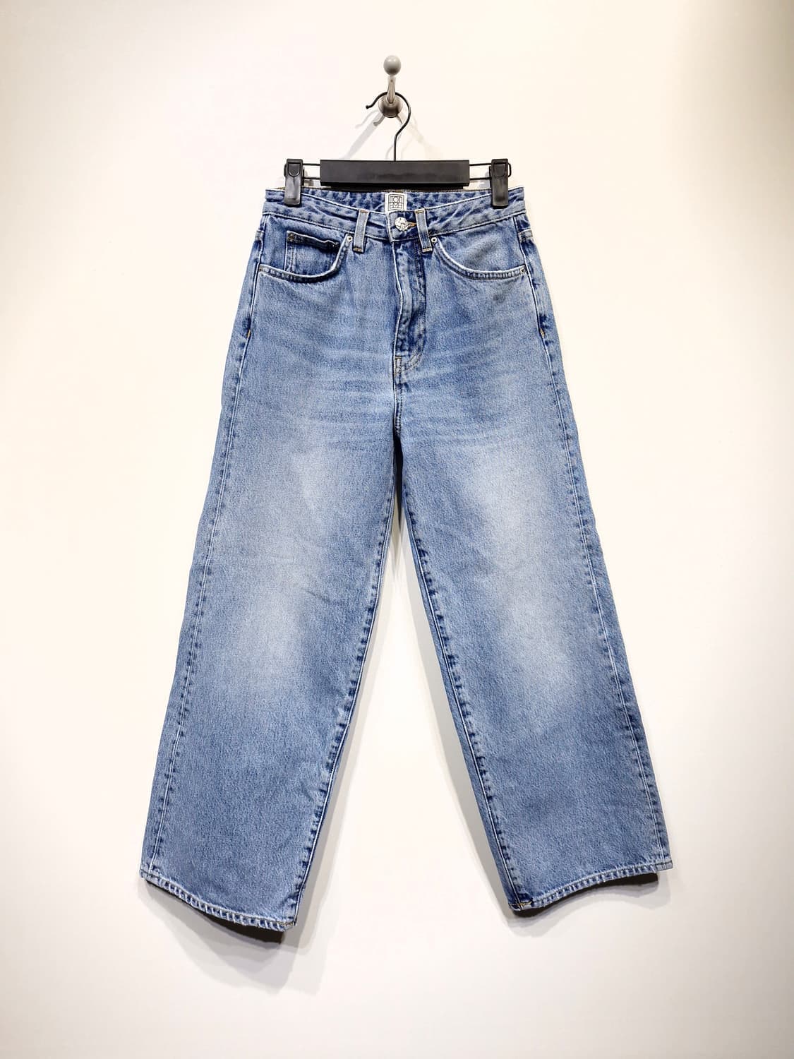 토템(TOTEME)플레어 데님 상품이미지1