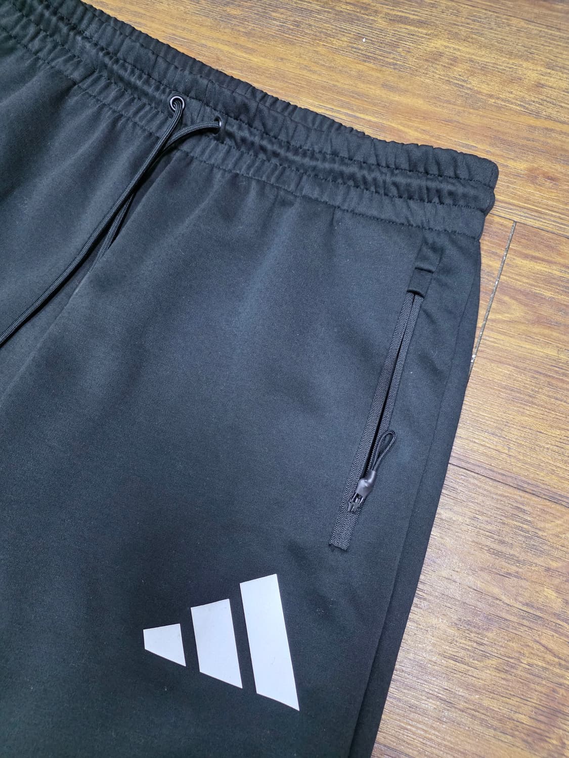 아디다스 블랙 조거팬츠 상품이미지2