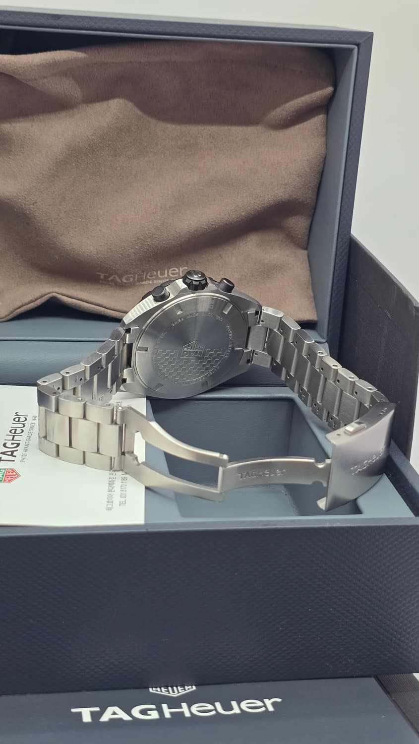 태그호이어 포뮬러1 크로노 블랙 24년 2월 쿼츠 시계 상품이미지9