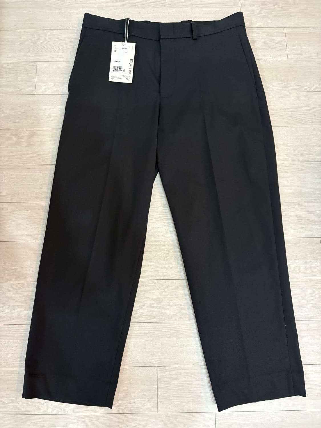 [새제품] COS 크롭 스트레이트 레그 트윌 트라우져 팬츠 블랙 48 상품이미지4