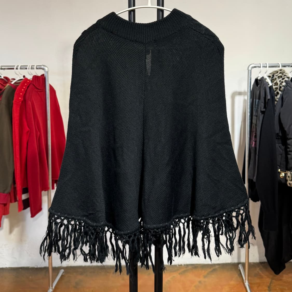 빈티지 블랙 니트 폰초 (Poncho) 상품이미지8