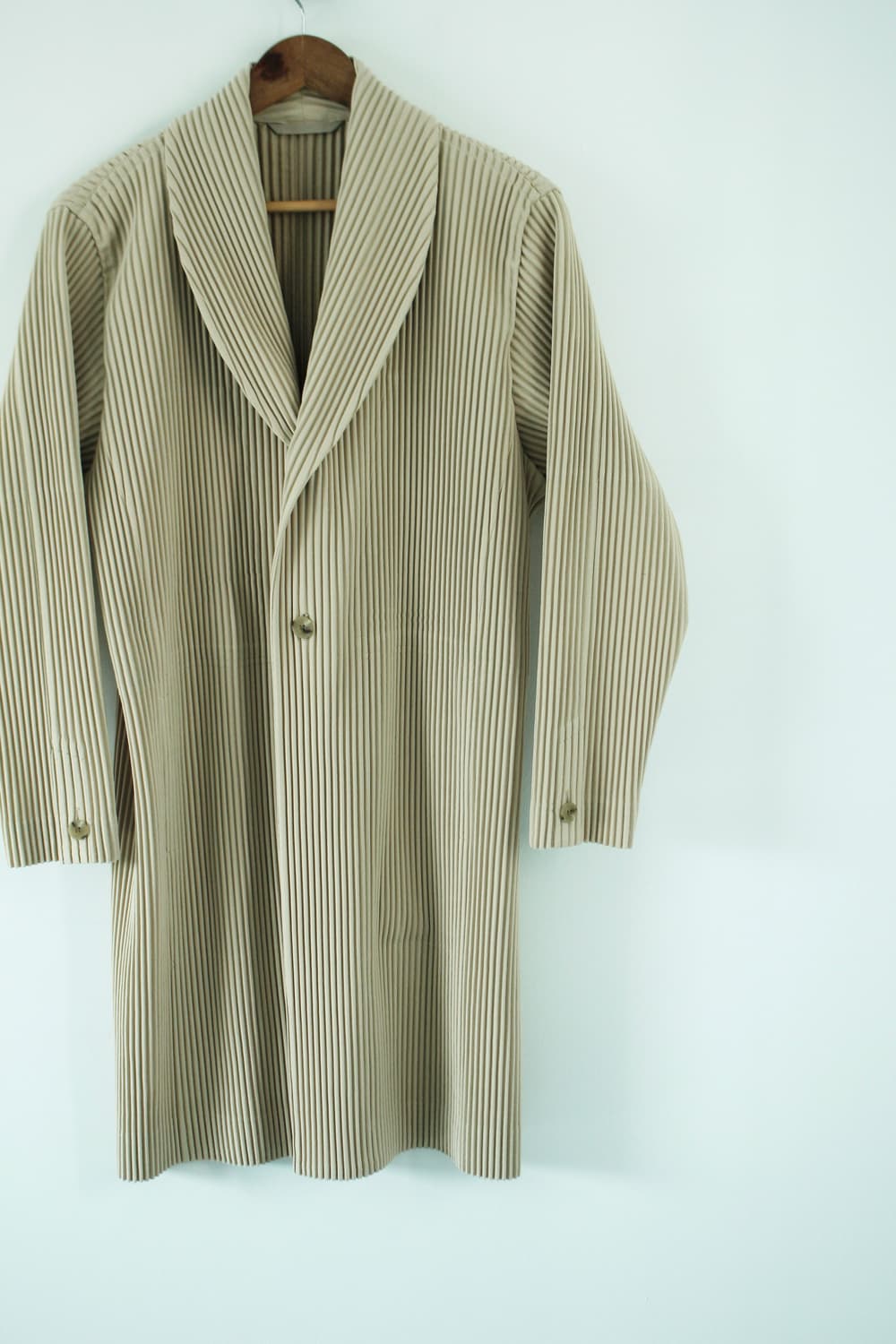 Homme Plisse Beige Coat 상품이미지7