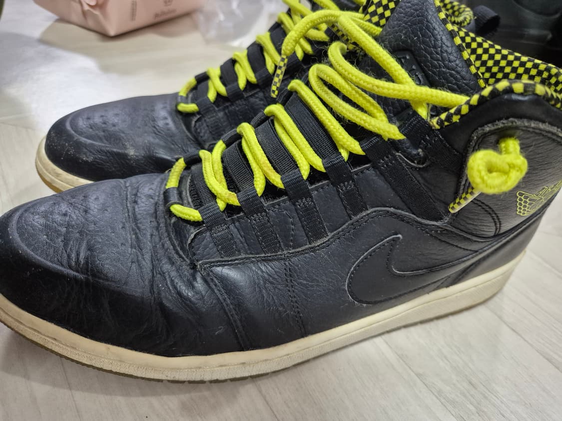 정품 나이키 에어조던1 레트로94 블랙베놈 상품이미지3