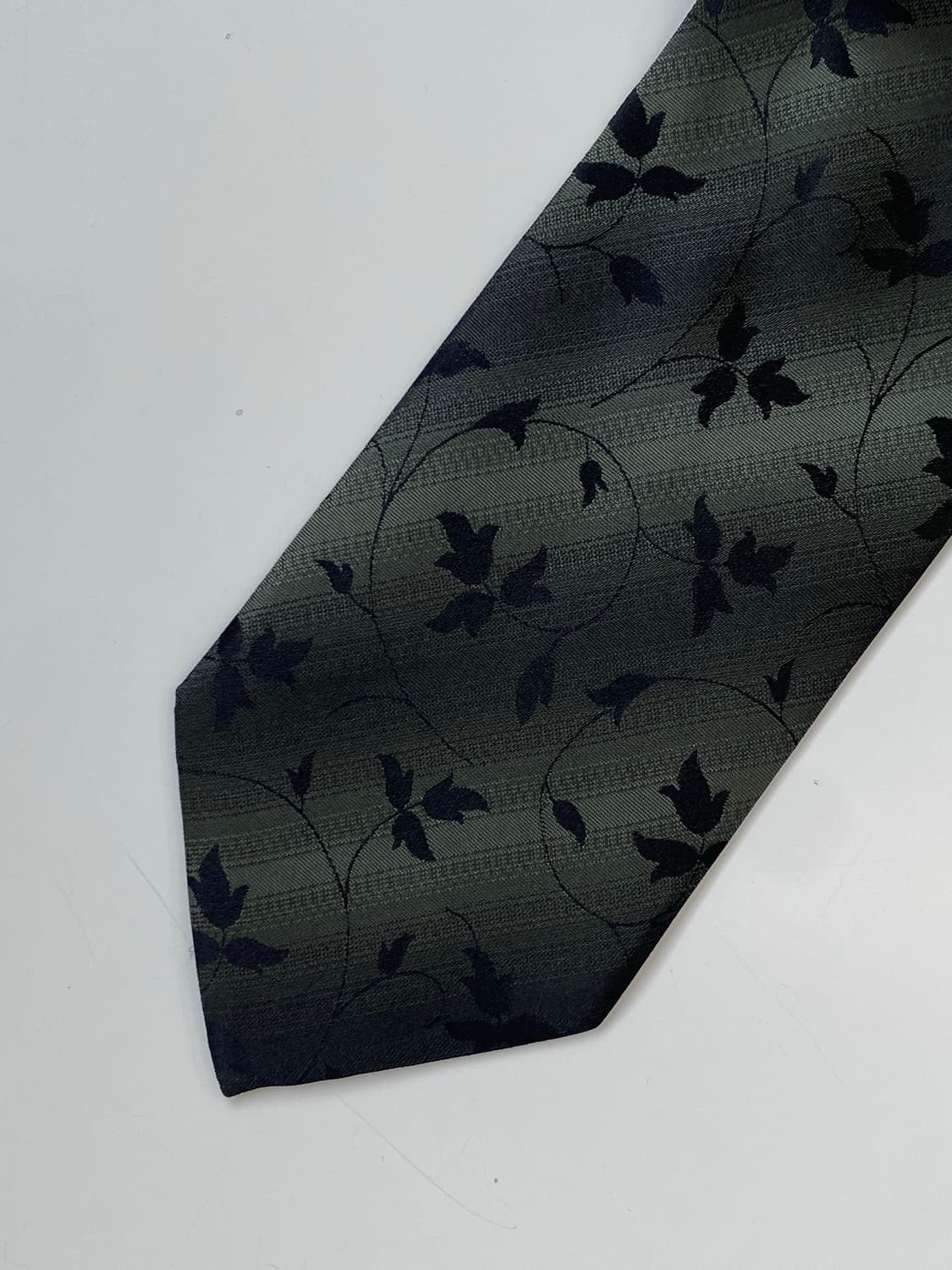 BALENCIAGA 발렌시아가 명품 넥타이 상품이미지5