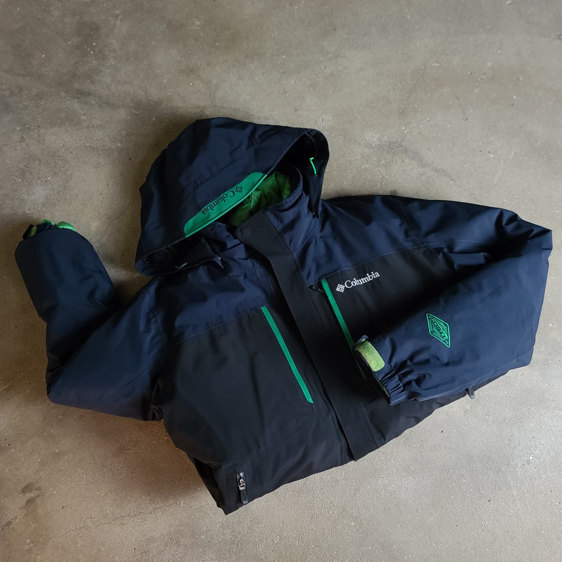 콜롬비아 바람막이 상품이미지1